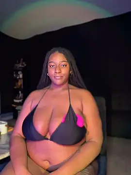 GirthGoddessCoco webcam