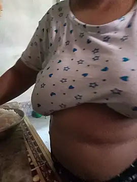 Indian_Hot_Babhi