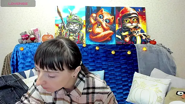 TayanaJons live cam on StripChat