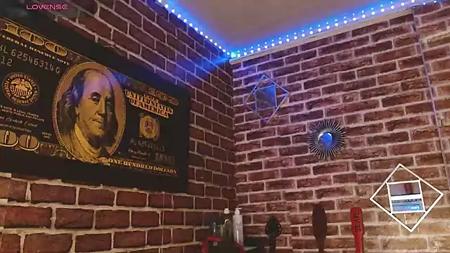 emma_bdsm_ live cam on StripChat