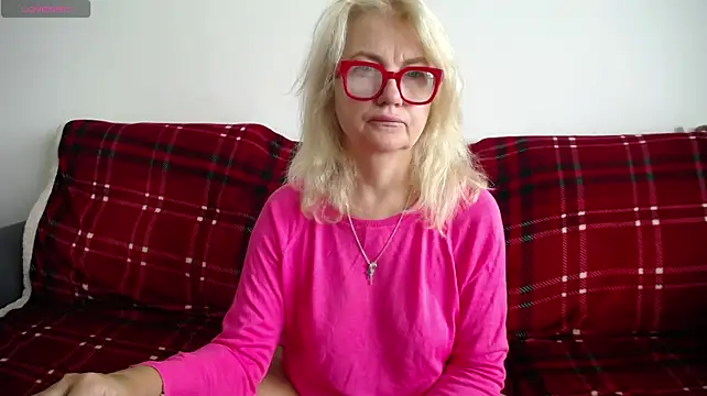Blond_Woman