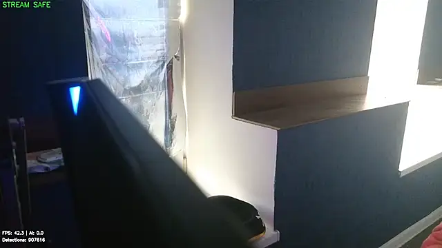 Lia_Light live cam preview