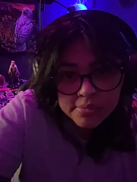 miacanela_xo
