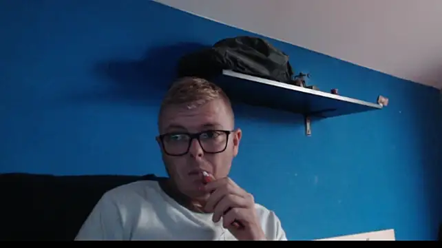 blondeboy92