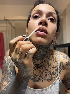 DommeLola