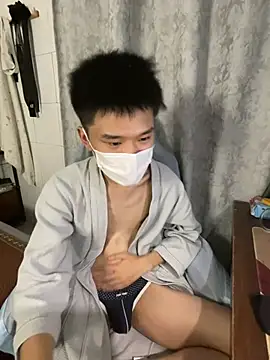 Zhang_yiovo