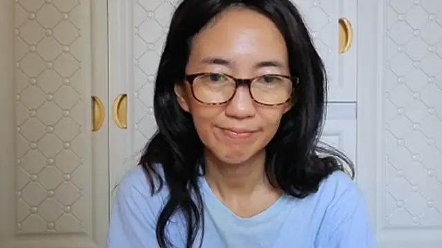 ClitGodess live cam on StripChat