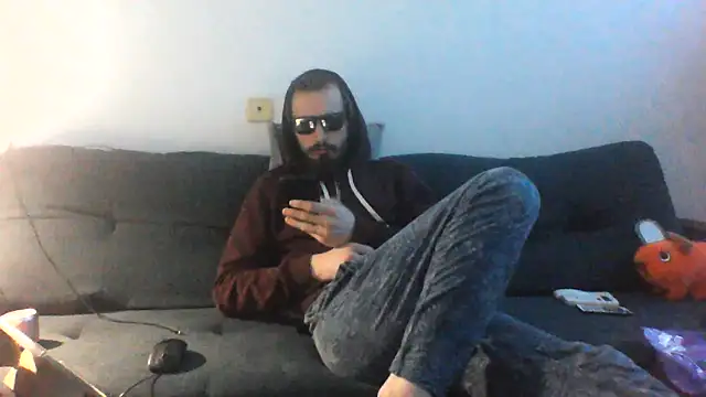 KaelNox live cam on StripChat