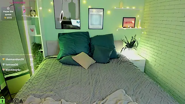 Casey_Sweeet