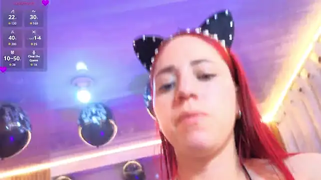 ANNE_TAY1