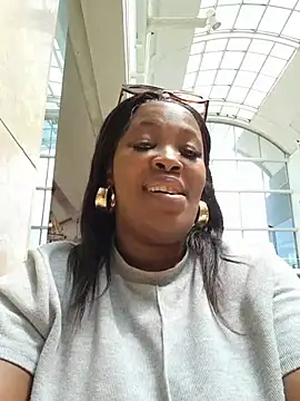 SWEETDOLLY29XX live cam preview