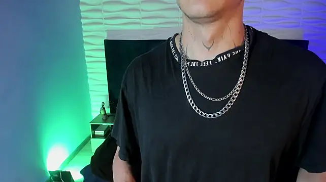 Dustin_Sonne live cam on StripChat