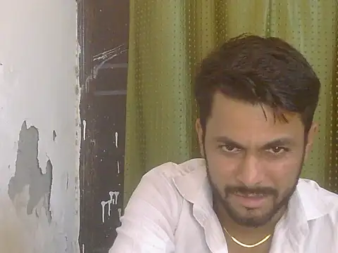 Stubborndesiboy webcam
