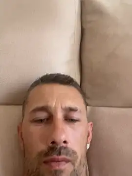 Bigcarlosc webcam