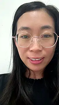 Caihong- live cam on StripChat