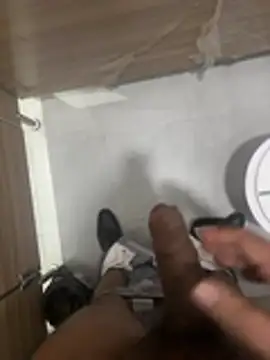 hoottybooty live cam on StripChat