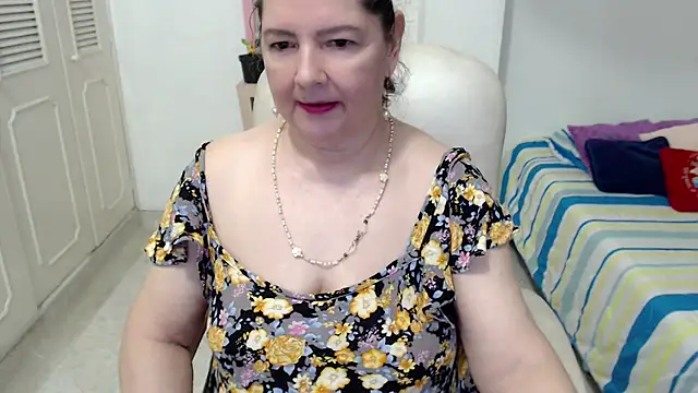 leonela_69