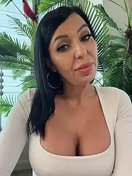 ReynaMorel webcam