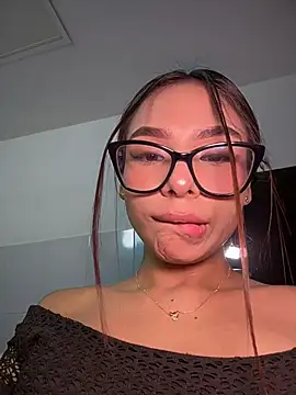 amira_cute2