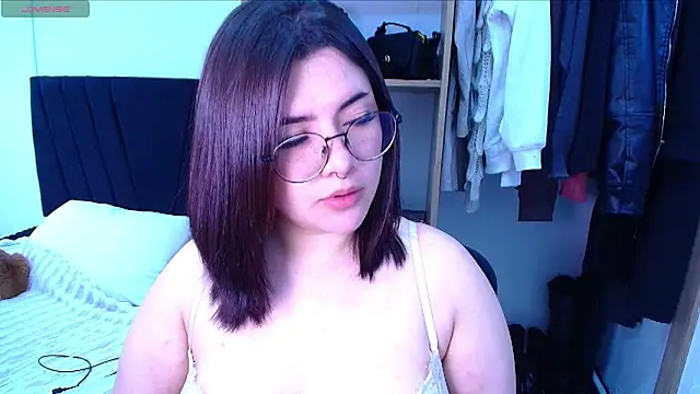 Phylavell_ live cam preview