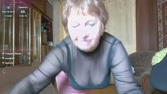 Casey_peach live cam preview