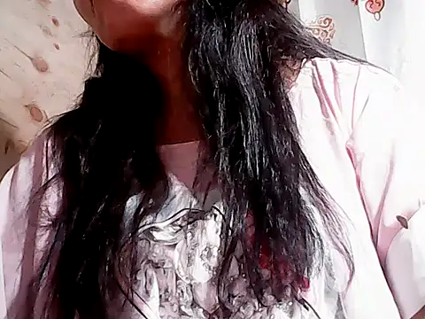 naughty_asian11 live cam preview