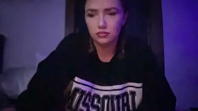spicymama222 live cam preview
