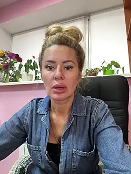 Tania201243