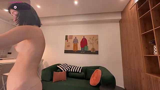 Elara__ live sex cam