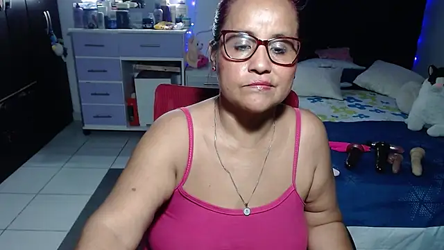 pervert_mommy_ live cam preview