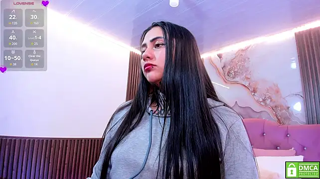 Kiara_tay