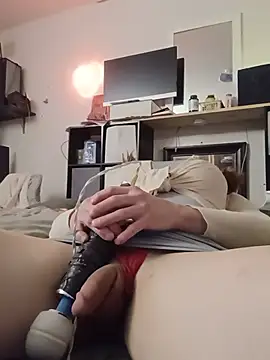 Model: sissytrapdolly24