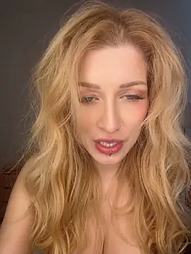 Molly_Johnson_uk