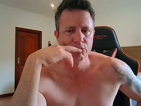TroyDieselXXX