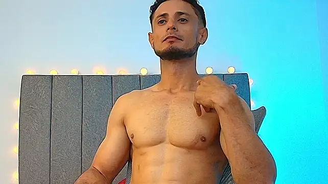 Adonys_Lewis_