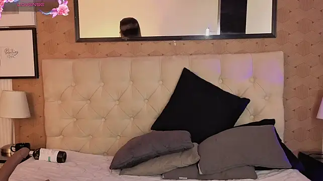 Isabella_cherry69
