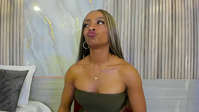 BriannaChelsea webcam