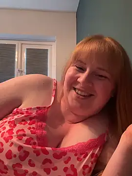Curvy-GingeXX