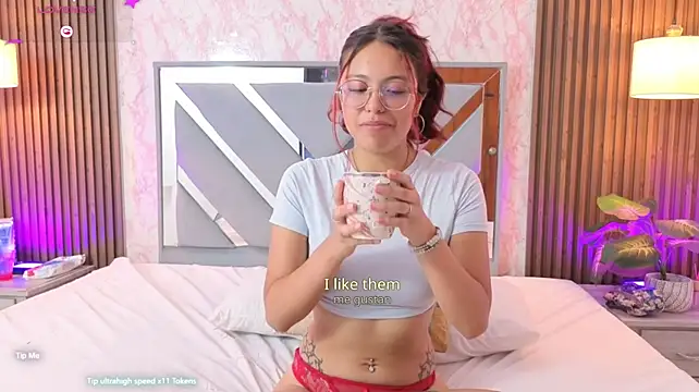 Little_Saraa18