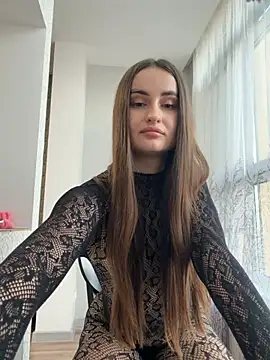 Lizzie_Castillo