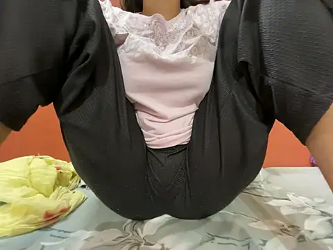 Noor_Sexy02