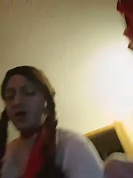 sissytrapdolly24 live cam preview