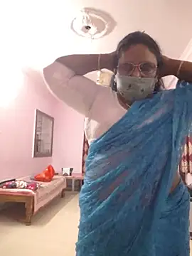 Pushpavathi_78 live cam on StripChat