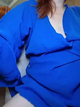 PorcelainDoll1 live cam on StripChat