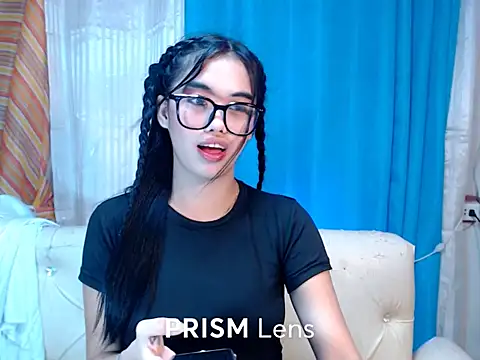 pinaypleaseme live cam on StripChat