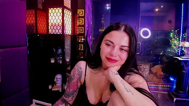 sunn_ooo live cam on StripChat
