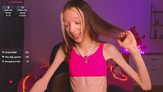 KiraGlam