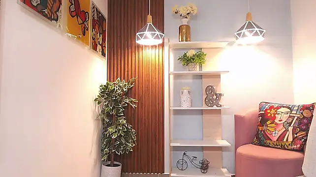 _Lucy_Grey_
