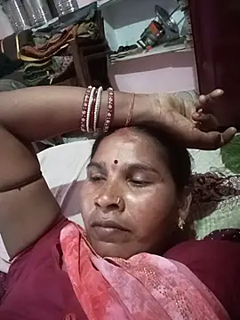 HOtpoojakoli live cam on StripChat