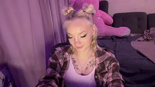 amirarerrette live cam on StripChat